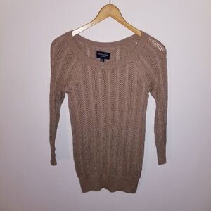 American eagle xs tan sweater 3/4 sleeves